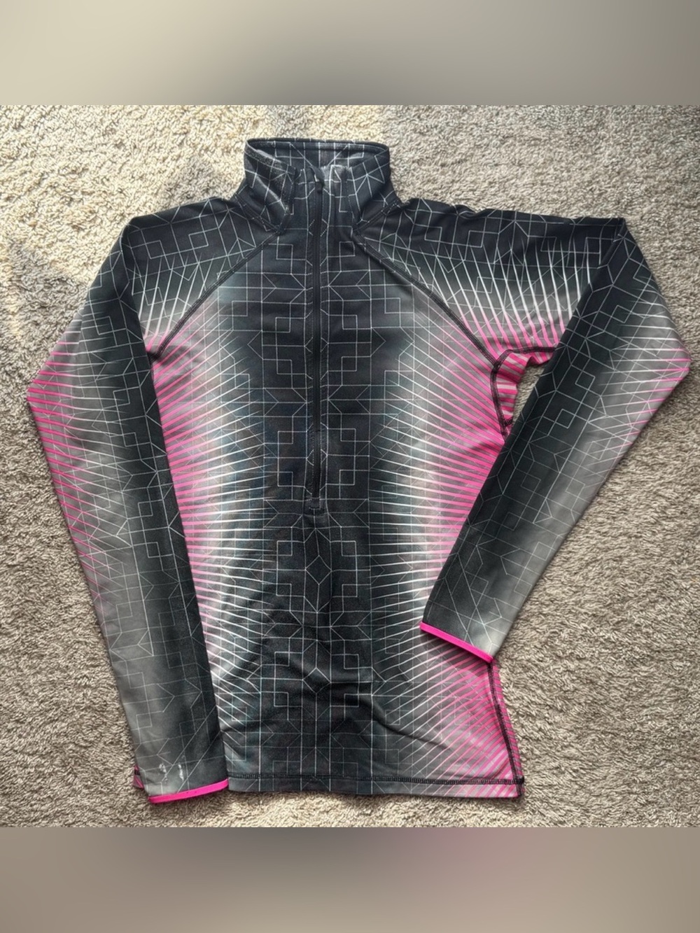Nike Pro Women’s Dri-FIT 1/2 Zip Thumb Hole Running Pullover Black Pink Small